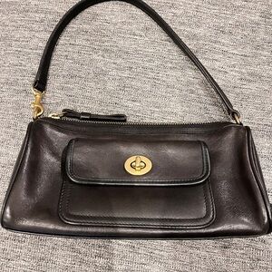 Vintage Coach Penelope Shoulder Bag